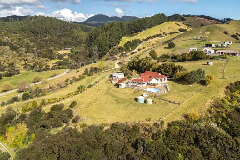 Photo of property in 1614 Manaia Road, Manaia, Coromandel, 3581