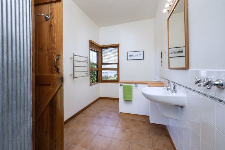 Photo of property in 193 Shegadeen Road, Wharehine, Wellsford, 0973