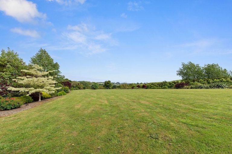 Photo of property in 101 Monowai Road, Wainui, Silverdale, 0994