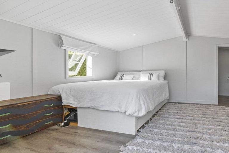 Photo of property in 12 Foster Crescent, Snells Beach, 0920