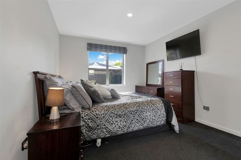 Photo of property in 31 Davaar Crescent, Broomfield, Christchurch, 8042