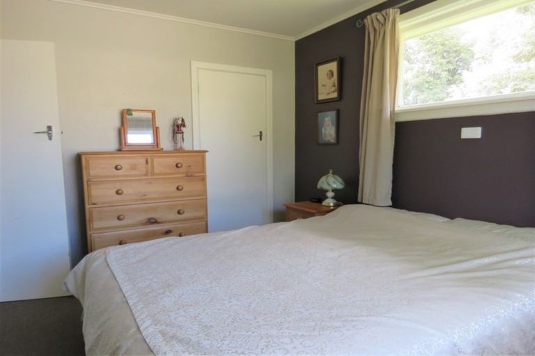 Photo of property in 21 Oban Street, Holmes Hill, Oamaru, 9401