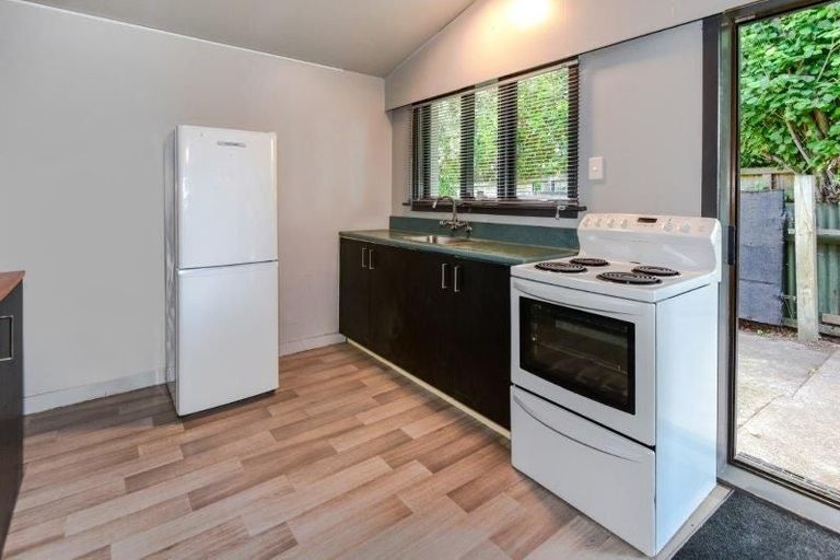 Photo of property in 2/527 Cashel Street, Linwood, Christchurch, 8011