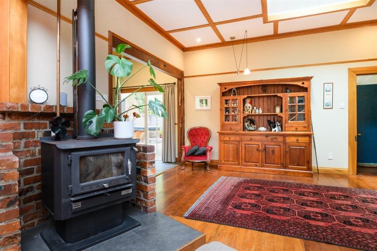 Photo of property in 512a Parewanui Road, Bulls, 4894