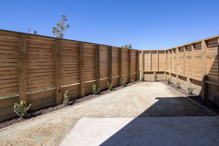 Photo of property in 4/52 High Street, Island Bay, Wellington, 6023