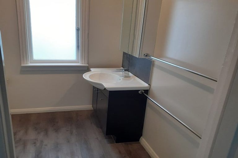 Photo of property in 27 Walton Street, Sydenham, Christchurch, 8023