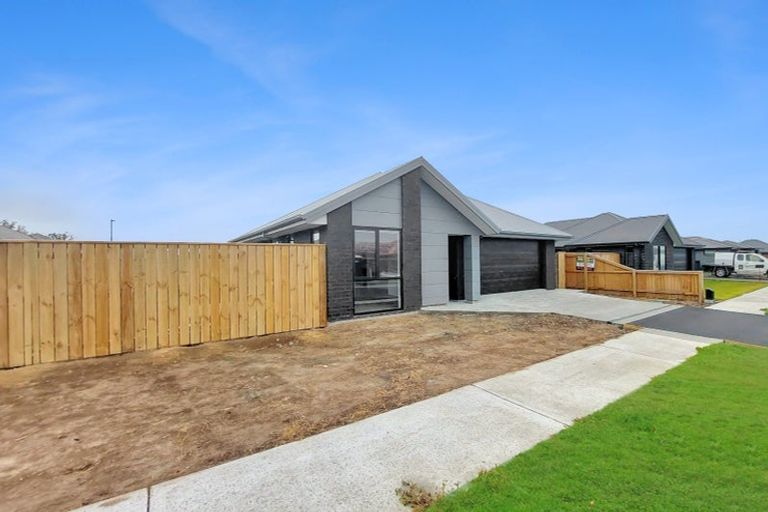 Photo of property in 25 Martini Avenue, Leeston, 7632