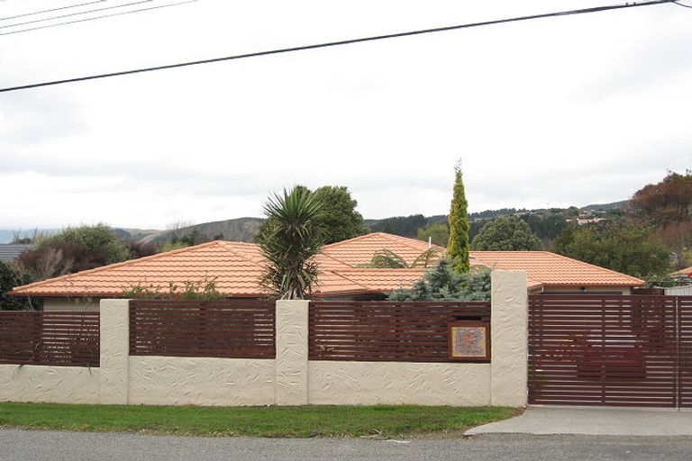 Photo of property in 12 Rata Road, Raumati Beach, Paraparaumu, 5032