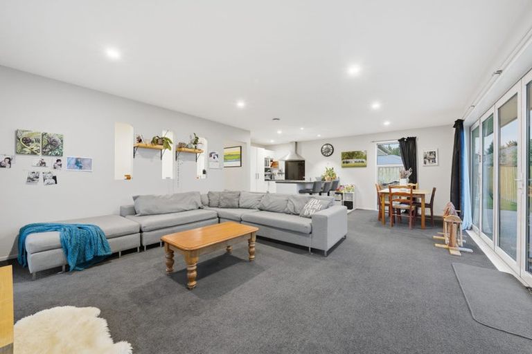 Photo of property in 7 Waimarie Street, Pegasus, 7612