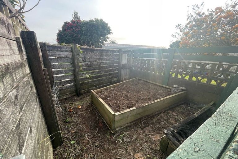 Photo of property in 215 Parklands Avenue, Bell Block, New Plymouth, 4312