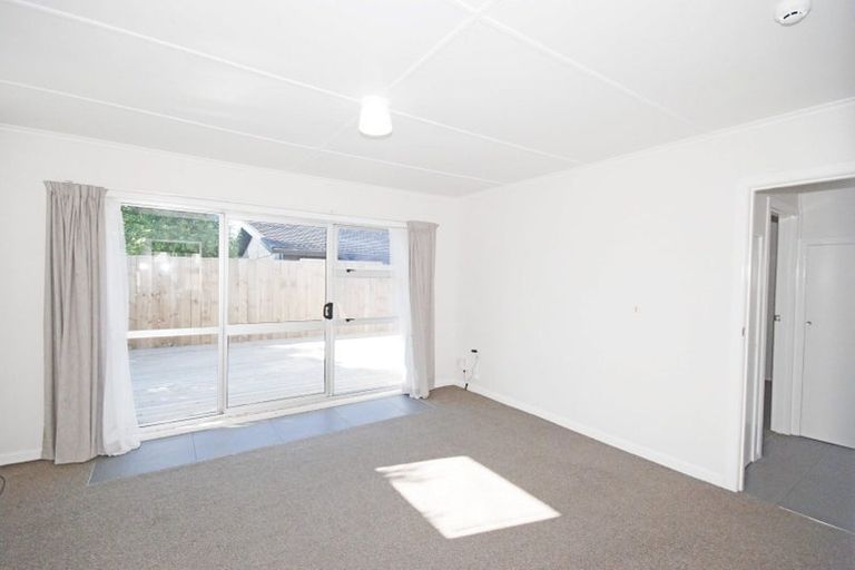 Photo of property in 1/13 Clare Place, Mount Wellington, Auckland, 1060
