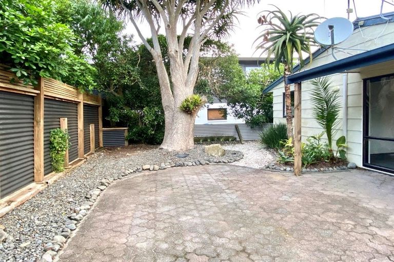 Photo of property in 93a Simpson Road, Papamoa Beach, Papamoa, 3118