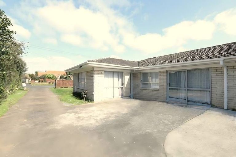 Photo of property in 1/34 Hoteo Avenue, Papatoetoe, Auckland, 2025