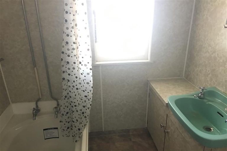 Photo of property in 8 Stanley Street, Dannevirke, 4930