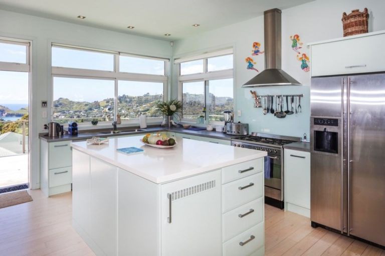 Photo of property in 69 Grange Road, Hahei, Whitianga, 3591