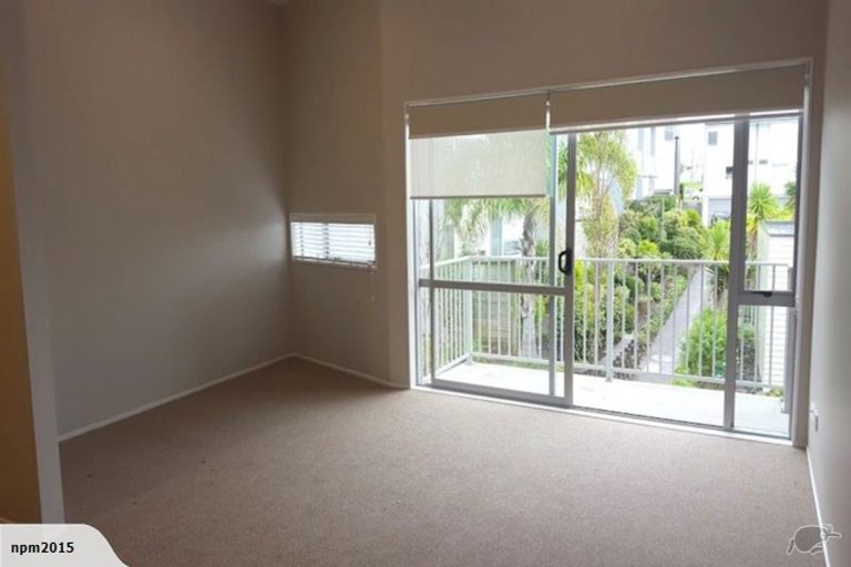 Photo of property in 22/7 Kelvin Hart Drive, East Tamaki, Auckland, 2013