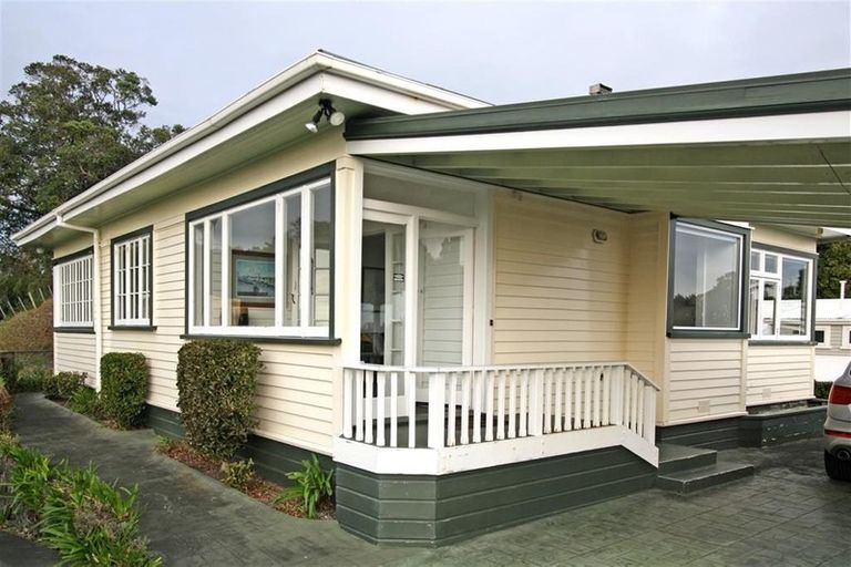 Photo of property in 9 Fillis Street, New Plymouth, 4310