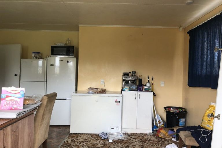 Photo of property in 95a Cook Street, Marfell, New Plymouth, 4310