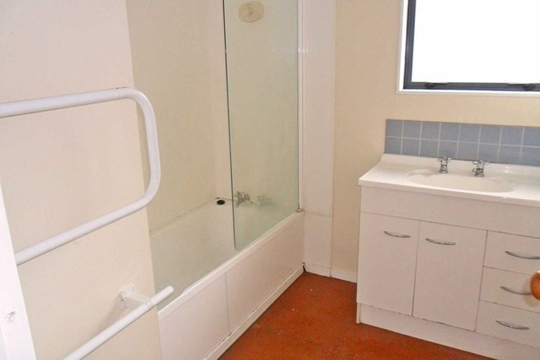 Photo of property in 255 Rodney Street, Wellsford, 0900