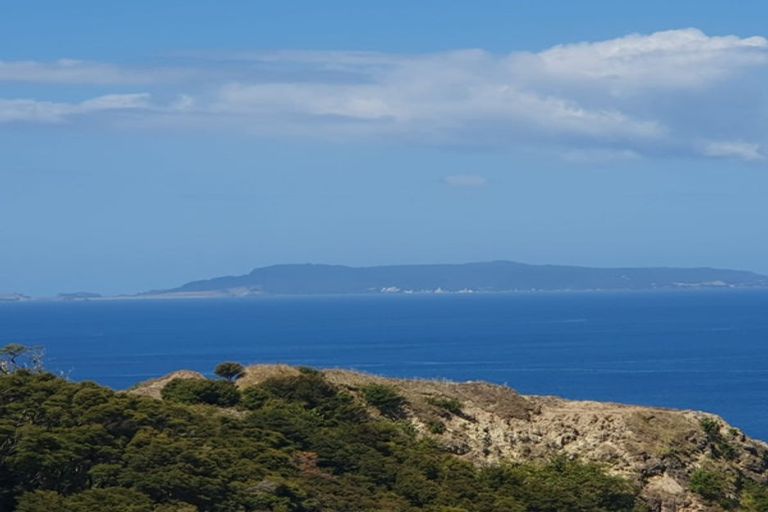 Photo of property in 15 Kowhai Place, Tuateawa, Coromandel, 3583