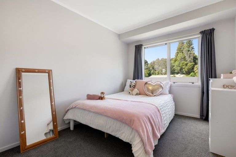 Photo of property in 54 Meadowland Street, Matua, Tauranga, 3110