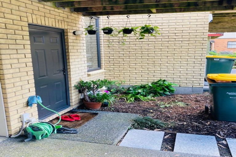 Photo of property in St Claire Village, 52/172 Mcleod Road, Te Atatu South, Auckland, 0610