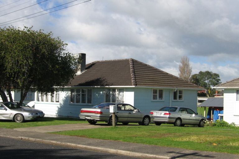 Photo of property in 27 Nola Crescent, Otara, Auckland, 2023