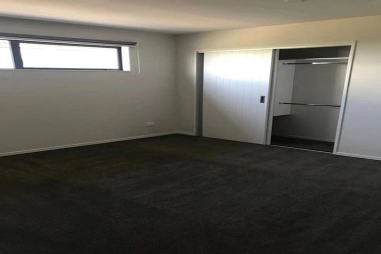 Photo of property in 98 Cardiff Road, Pakuranga, Auckland, 2010