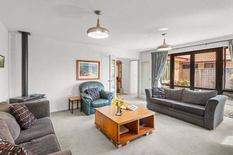 Photo of property in 21 Richard Seddon Drive, Northwood, Christchurch, 8051