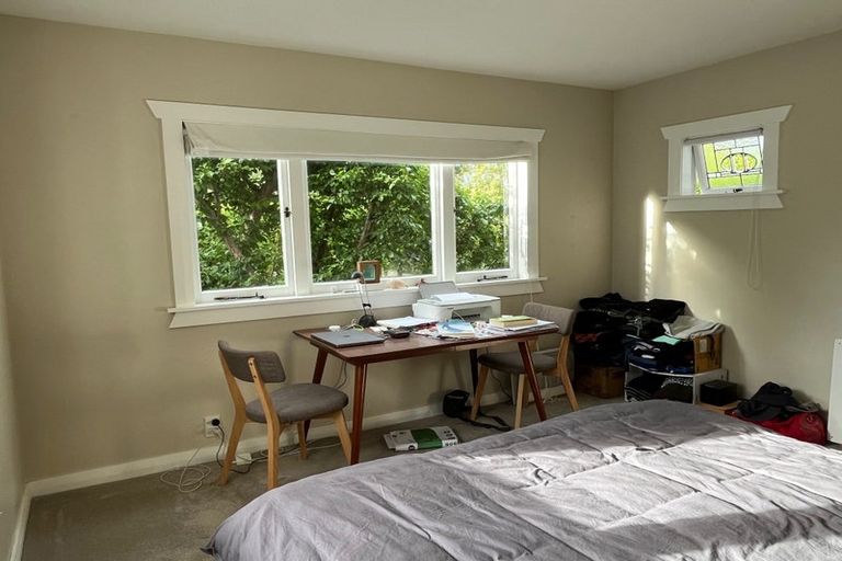 Photo of property in 22 St Michaels Avenue, Point Chevalier, Auckland, 1022