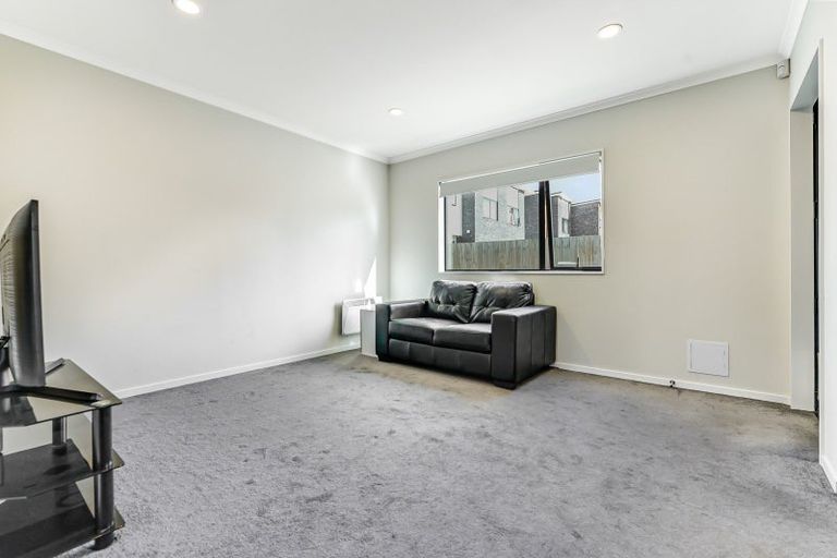 Photo of property in 2/90 Carrington Avenue, Silverdale, Hamilton, 3216