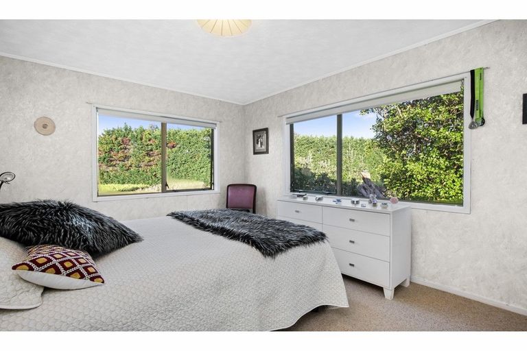 Photo of property in 11 Lina Place, Waiuku, 2123