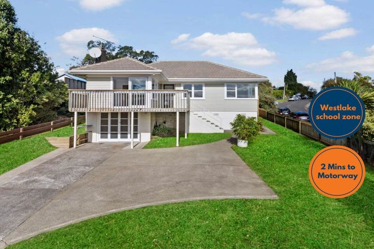 Photo of property in 26 Bond Crescent, Forrest Hill, Auckland, 0620