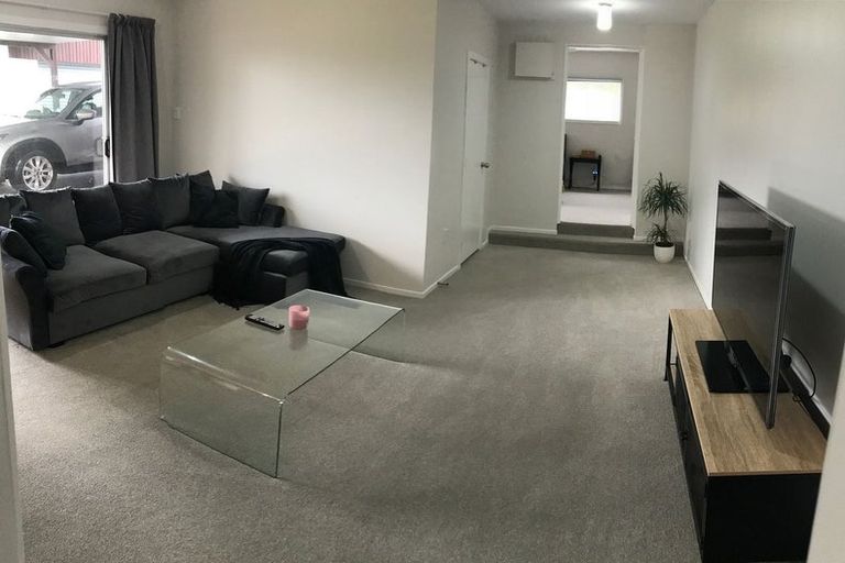 Photo of property in 127a Manuka Road, Bayview, Auckland, 0629