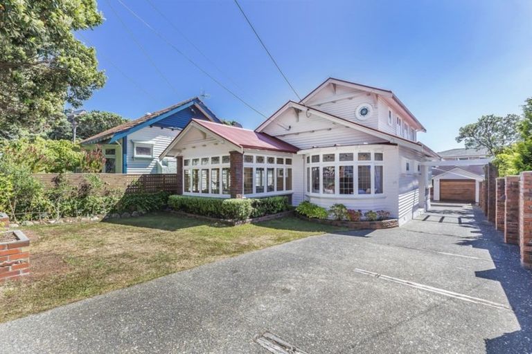 Photo of property in 15 Dundas Street, Seatoun, Wellington, 6022
