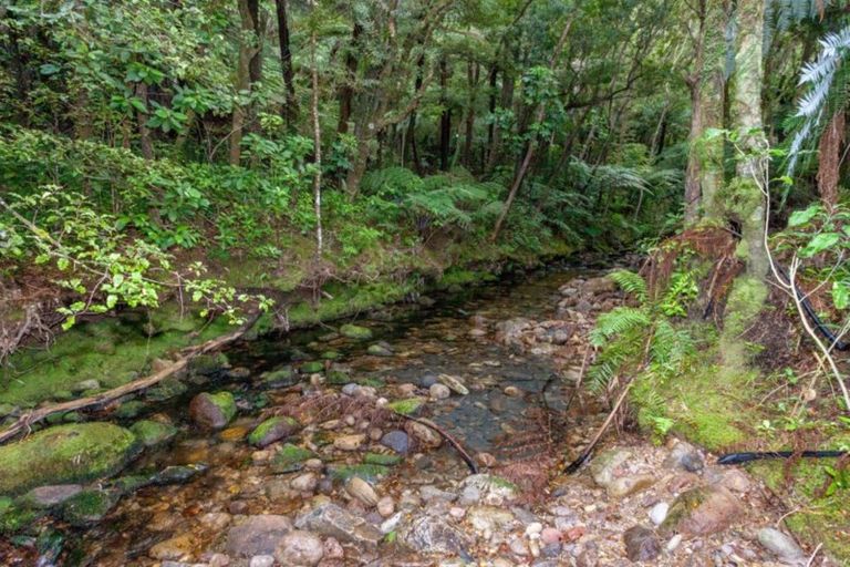 Photo of property in 232 Hikuai School Road, Hikuai, 3579