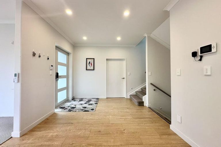 Photo of property in 57b Westgate Drive, Massey, Auckland, 0614