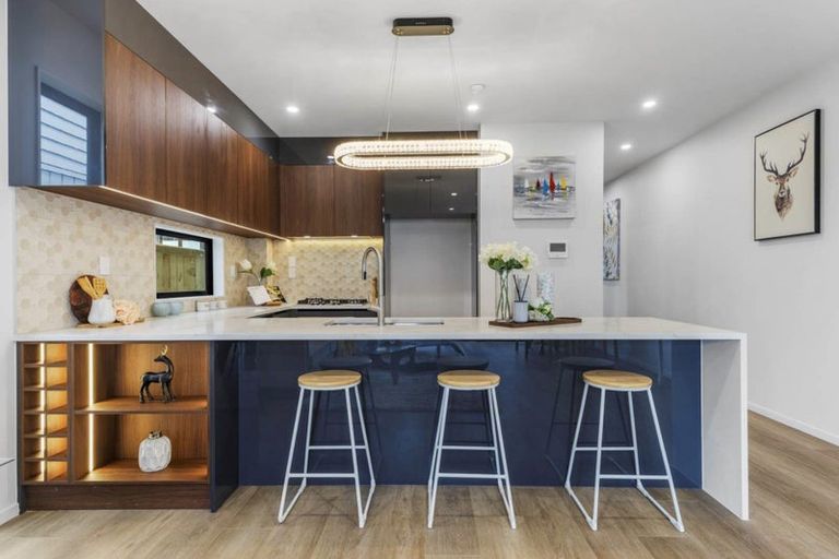 Photo of property in 14 Kapeta Lane, Karaka, Papakura, 2113