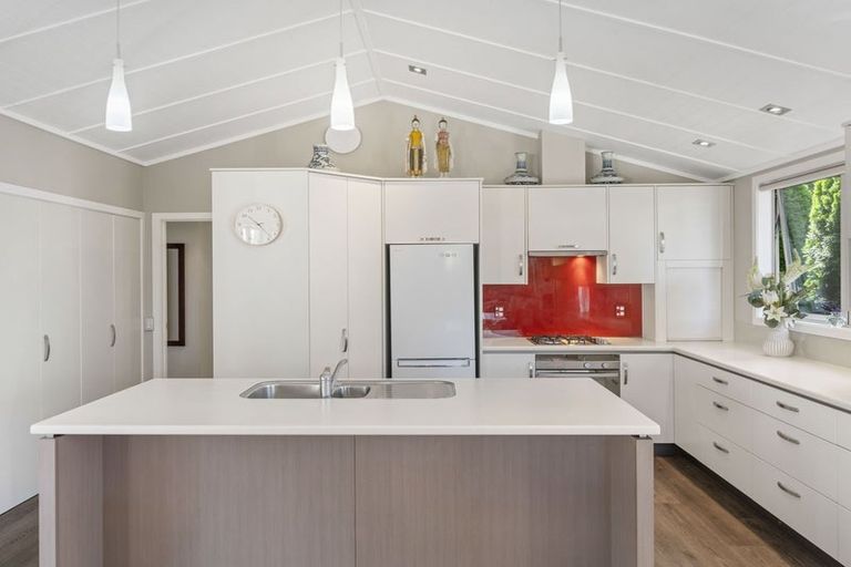 Photo of property in 12 Kurupae Road, Hilltop, Taupo, 3330