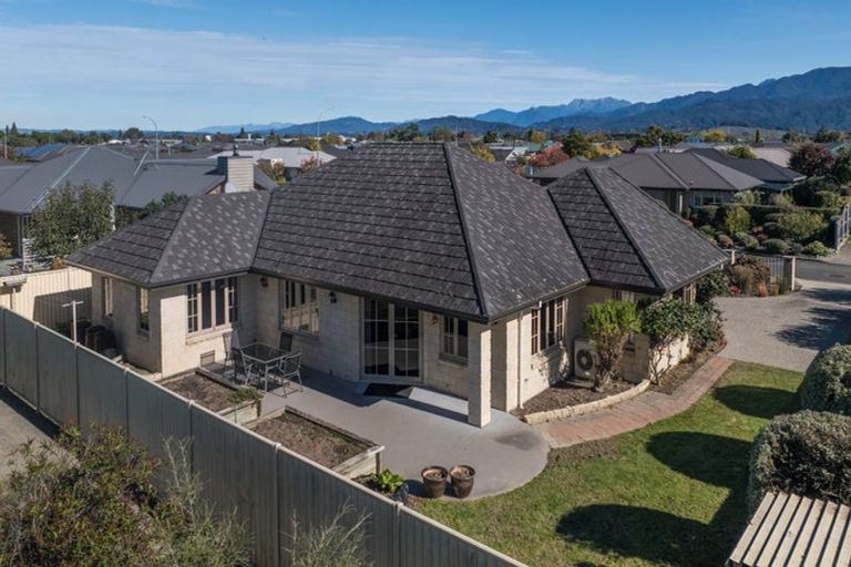 Photo of property in 4 Kakapo Lane, Motueka, 7120