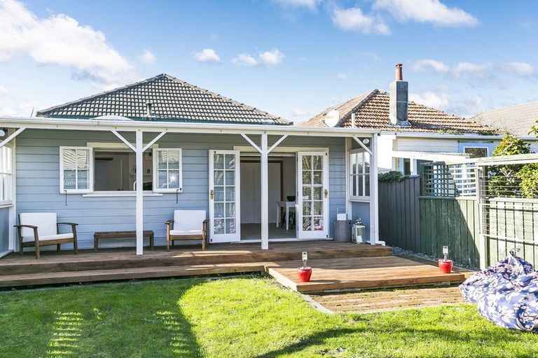 Photo of property in 50 Bridge Street, Rongotai, Wellington, 6022