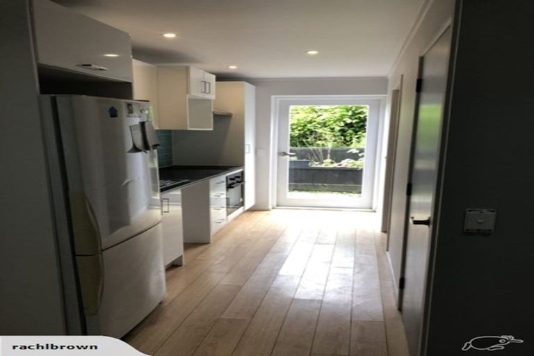 Photo of property in 2 Jenness Grove, Harbour View, Lower Hutt, 5010