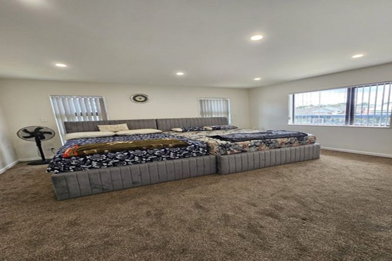 Photo of property in 59 Great South Road, Papakura, 2110