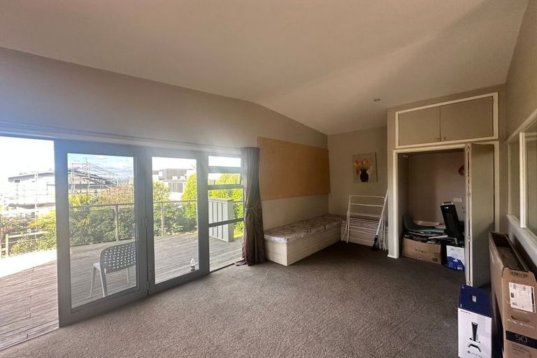 Photo of property in 44a Marine Parade, Mellons Bay, Auckland, 2014