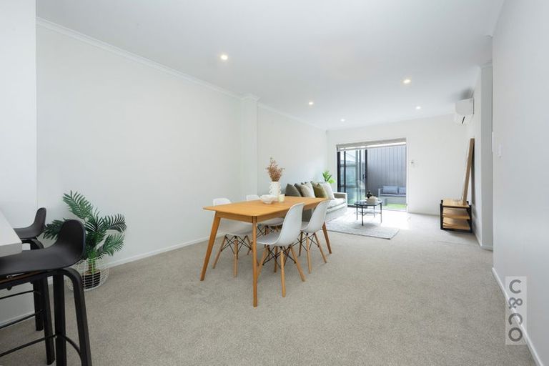 Photo of property in 24 Manarini Road, Westgate, Auckland, 0614