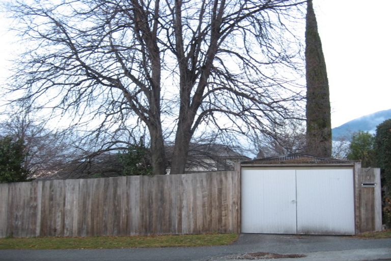Photo of property in 9 Hobart Street, Queenstown, 9300