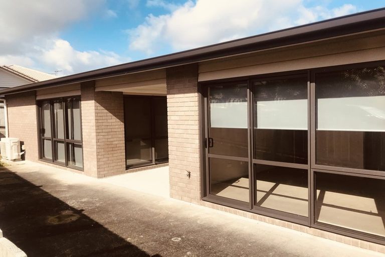 Photo of property in 12 Isabella Drive, Pukekohe, 2120