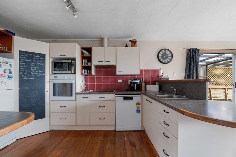 Photo of property in 570 Te Ngae Road, Owhata, Rotorua, 3010