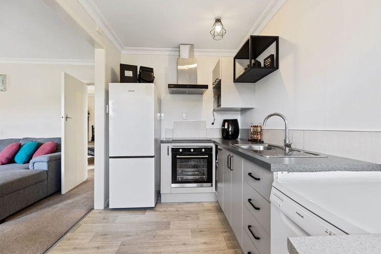 Photo of property in 263a Ngatai Road, Otumoetai, Tauranga, 3110