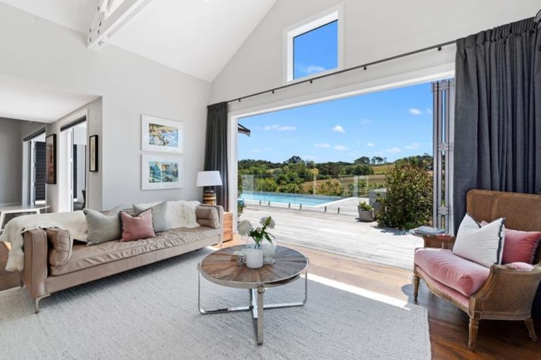 Photo of property in 100 Screen Road, Coatesville, Albany, 0793